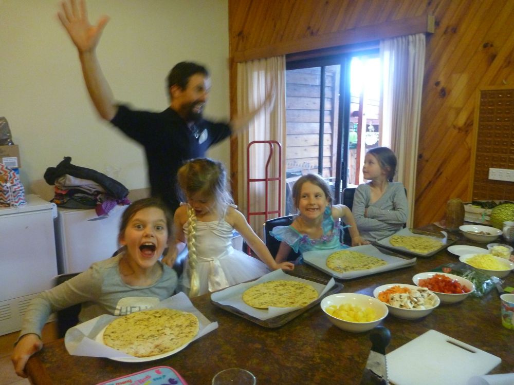 mic and the braun girls - melbourne