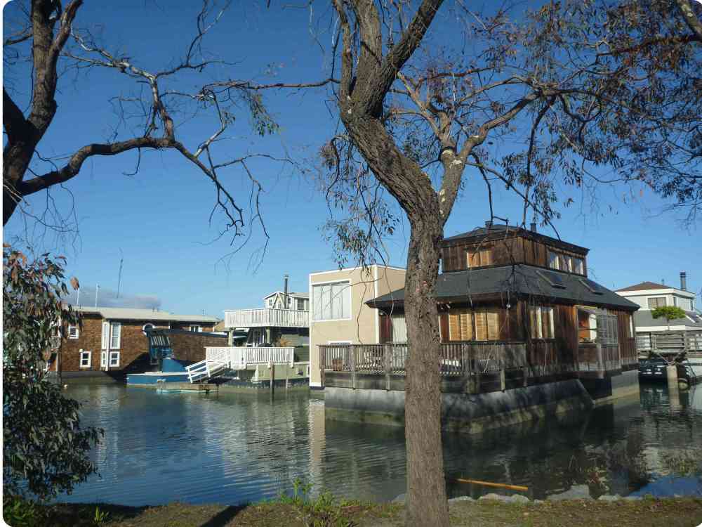 floating houses santa rosa